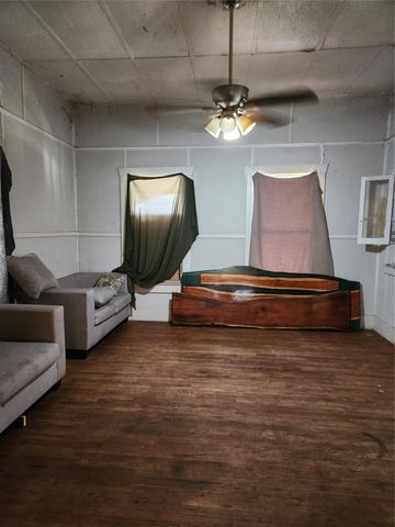 1717 Maury Street, Houston, TX 77026