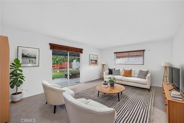 3261 Wallingham Drive, Riverside, CA 92503