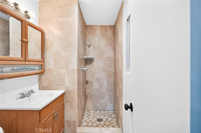 3261 Wallingham Drive, Riverside, CA 92503