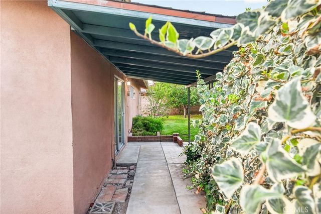 3261 Wallingham Drive, Riverside, CA 92503