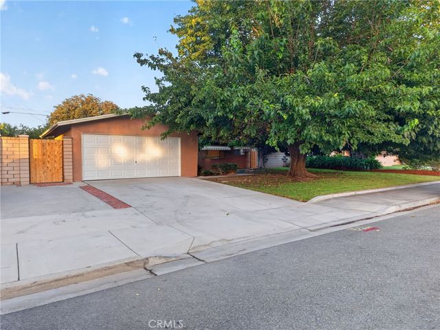 3261 Wallingham Drive, Riverside, CA 92503