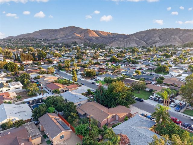 3261 Wallingham Drive, Riverside, CA 92503