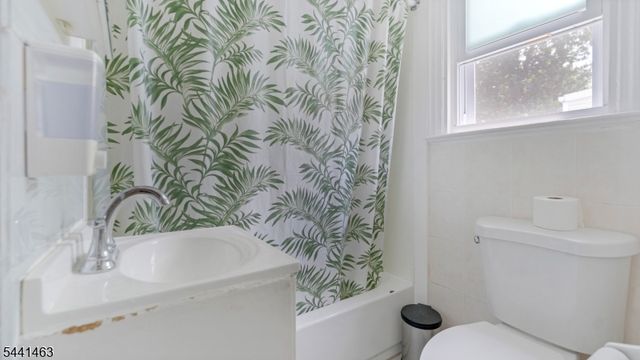 60 Welland Ave, Irvington Twp., NJ 07111