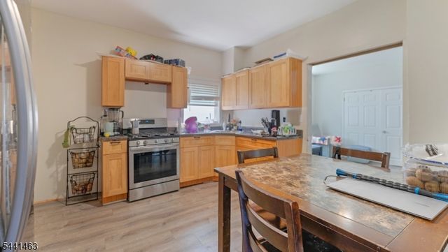 60 Welland Ave, Irvington Twp., NJ 07111