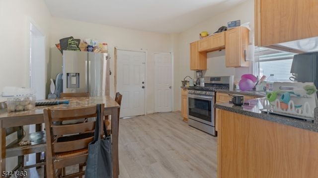 60 Welland Ave, Irvington Twp., NJ 07111