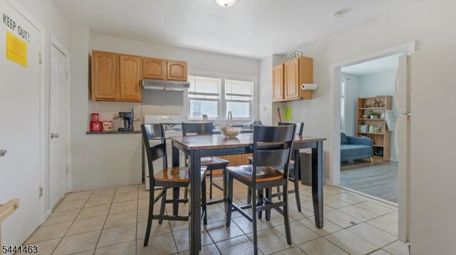 60 Welland Ave, Irvington Twp., NJ 07111