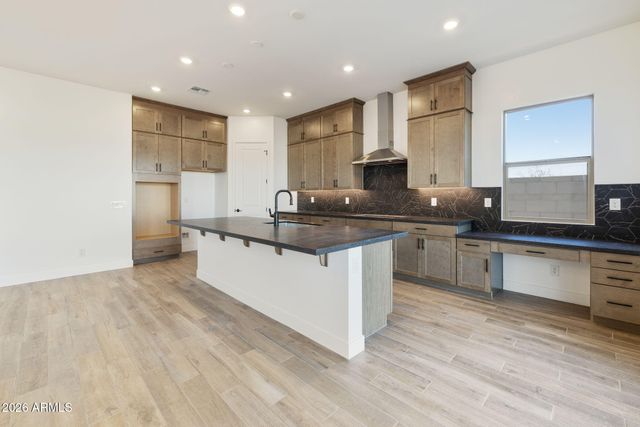 10127 S 51ST Lane, Laveen, AZ 85339