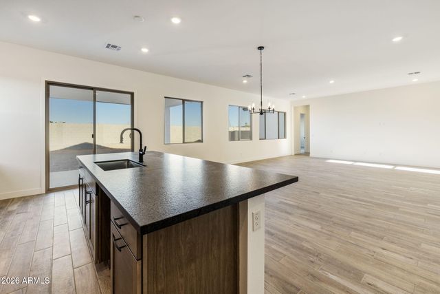 10127 S 51ST Lane, Laveen, AZ 85339