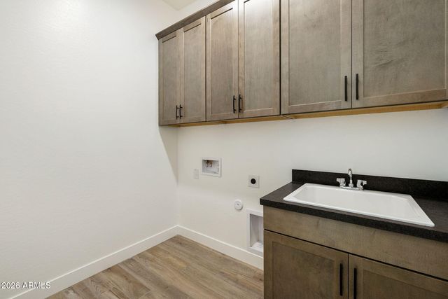 10127 S 51ST Lane, Laveen, AZ 85339