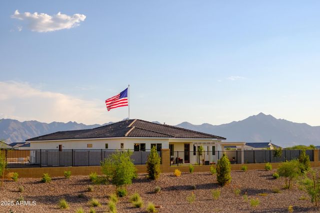 10127 S 51ST Lane, Laveen, AZ 85339