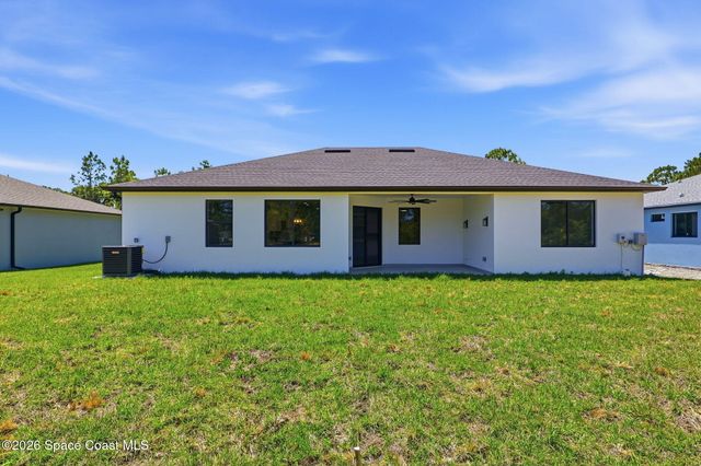 191 Titan Road SE, Palm Bay, FL 32909
