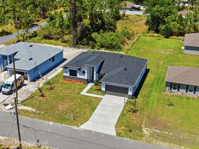 191 Titan Road SE, Palm Bay, FL 32909