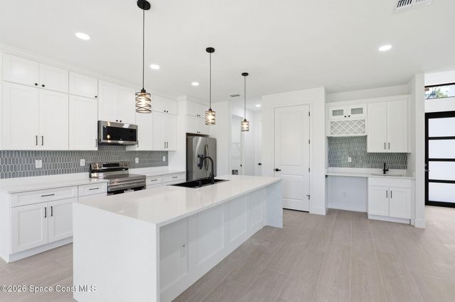 191 Titan Road SE, Palm Bay, FL 32909