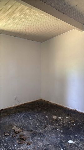 7704 Calvin, Reseda, CA 91335