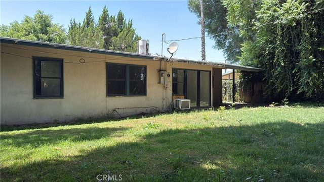 7704 Calvin, Reseda, CA 91335