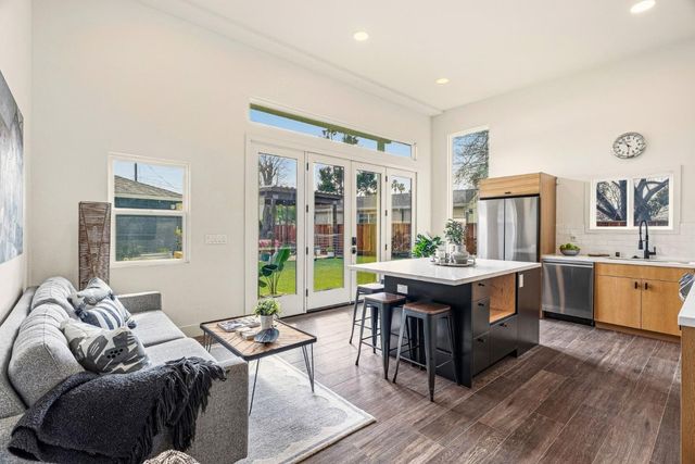 341 Dallas Drive, Campbell, CA 95008