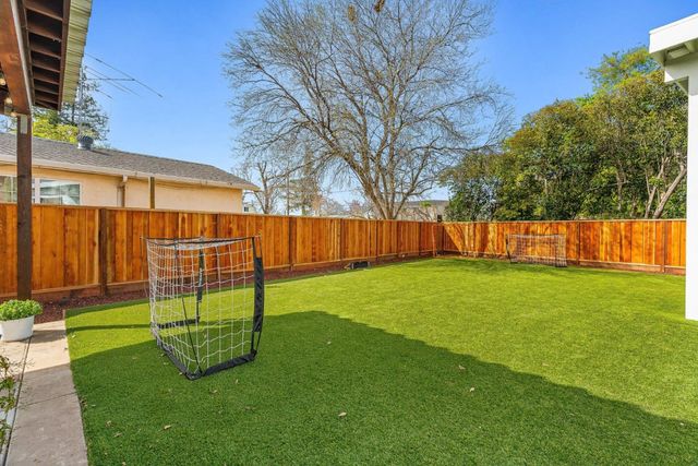 341 Dallas Drive, Campbell, CA 95008