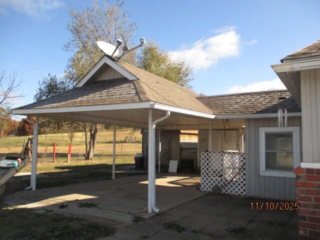 15840 S 642 Road, Wyandotte, OK 74370