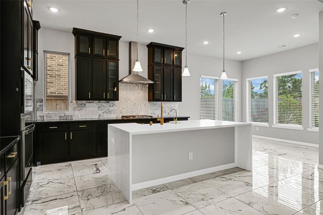 11335 Cosmopolitan Drive, Cypress, TX 77433