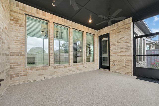 11335 Cosmopolitan Drive, Cypress, TX 77433