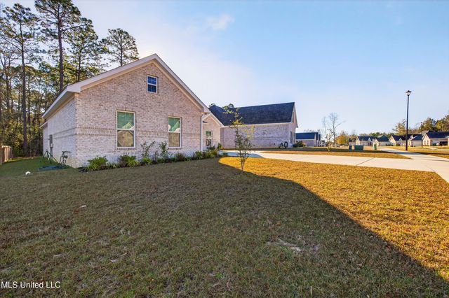 11106 Alphabet Road, Gulfport, MS 39503