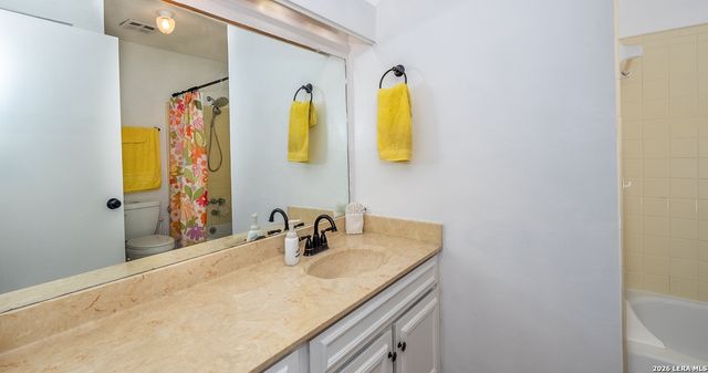 7711 Callaghan Rd Apt 714, San Antonio, TX 78229