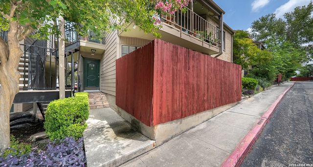 7711 Callaghan Rd Apt 714, San Antonio, TX 78229
