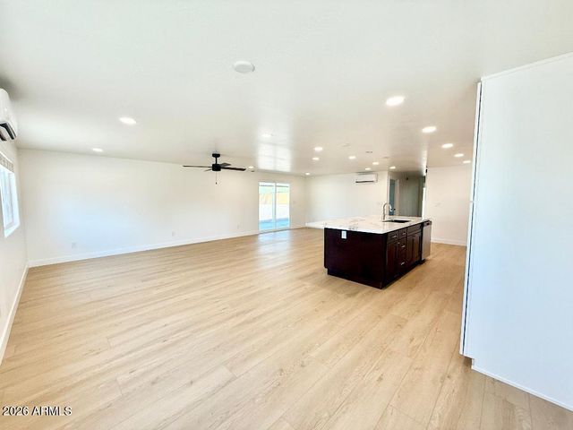 7654 E CALYPSO Avenue, Mesa, AZ 85208