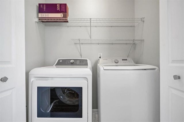 275 COTTONWOOD CREEK Circle, Canton, GA 30114