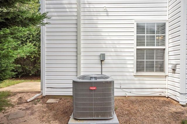 275 COTTONWOOD CREEK Circle, Canton, GA 30114