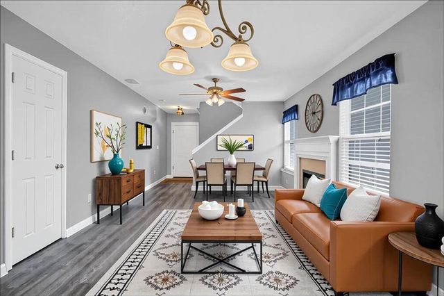 275 COTTONWOOD CREEK Circle, Canton, GA 30114