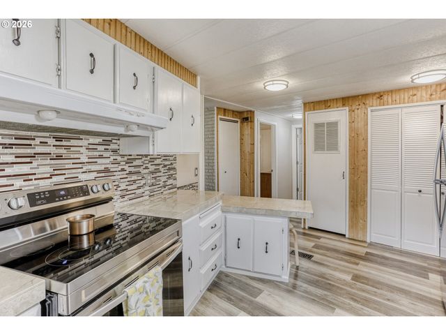 4965 Sw WESTVIEW Dr 15, Cornelius, OR 97113