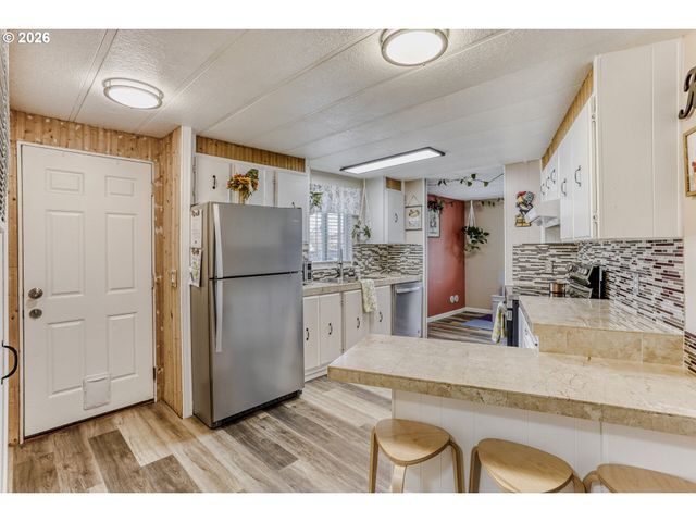 4965 Sw WESTVIEW Dr 15, Cornelius, OR 97113