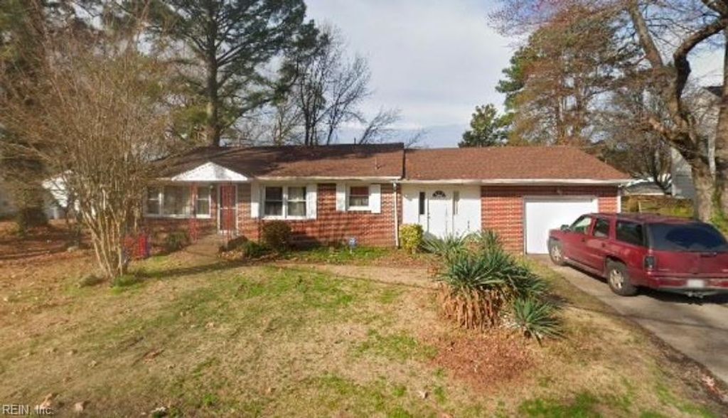 49 Salem ST, Hampton, VA 23669