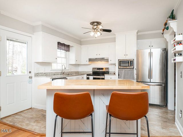 2503 May Drive, Burlington, NC 27215