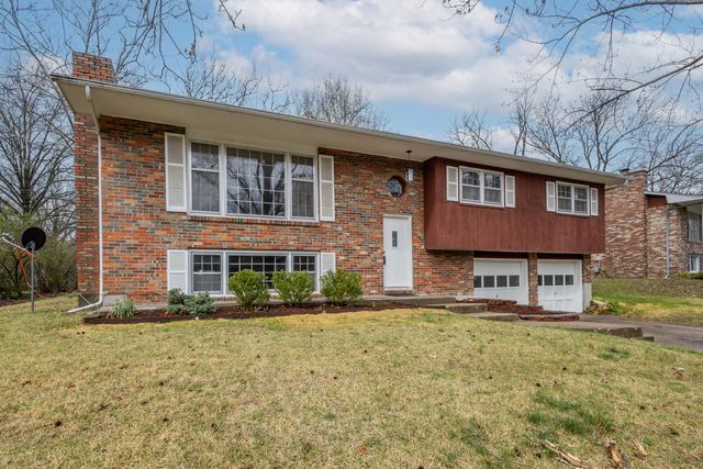 1217 JAKE LN, Columbia, MO 65203