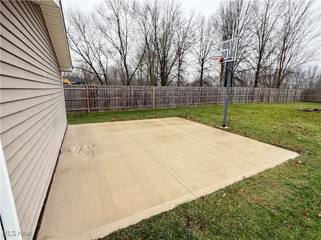 33765 Henwell Road, Columbia Station, OH 44028