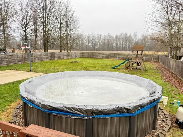 33765 Henwell Road, Columbia Station, OH 44028