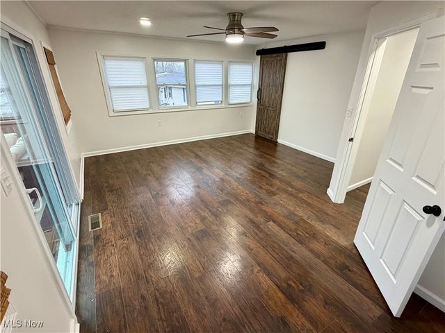 33765 Henwell Road, Columbia Station, OH 44028