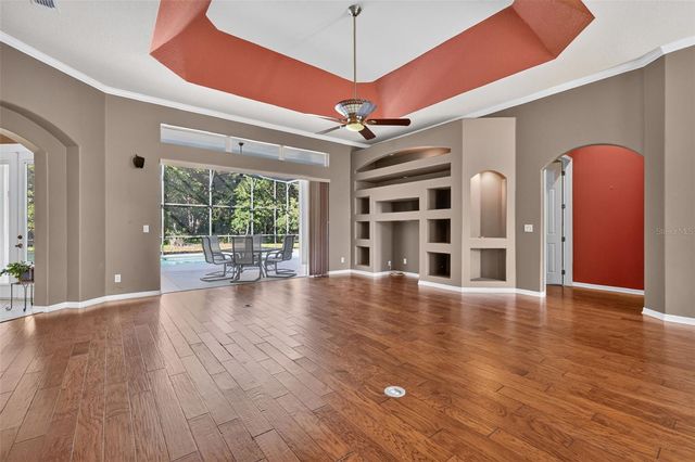 20606 QUEEN ALEXANDRA DRIVE, Leesburg, FL 34748