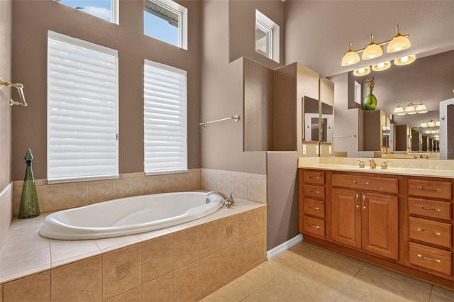 20606 QUEEN ALEXANDRA DRIVE, Leesburg, FL 34748