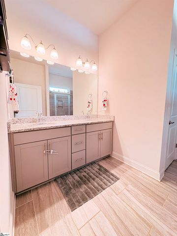 807 Ingleside Way, Duncan, SC 29334