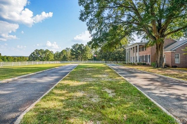101 St Thomas Avenue, Wetumpka, AL 36092