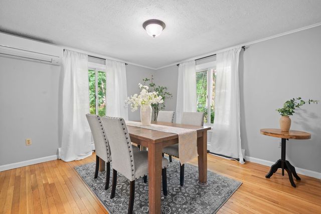 23 Middle Dunstable Road, Nashua, NH 03062