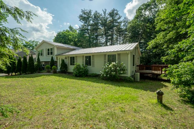23 Middle Dunstable Road, Nashua, NH 03062