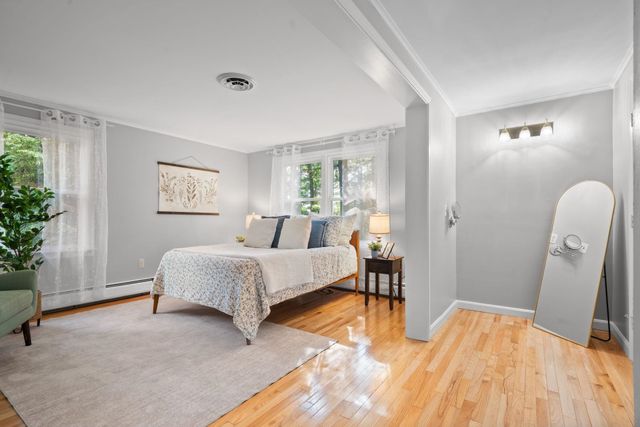 23 Middle Dunstable Road, Nashua, NH 03062