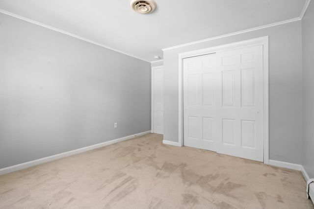 23 Middle Dunstable Road, Nashua, NH 03062