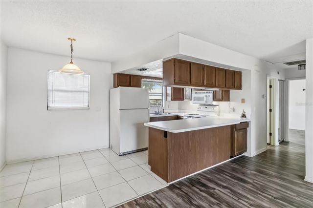 4951 91ST AVENUE N 33, Pinellas Park, FL 33782