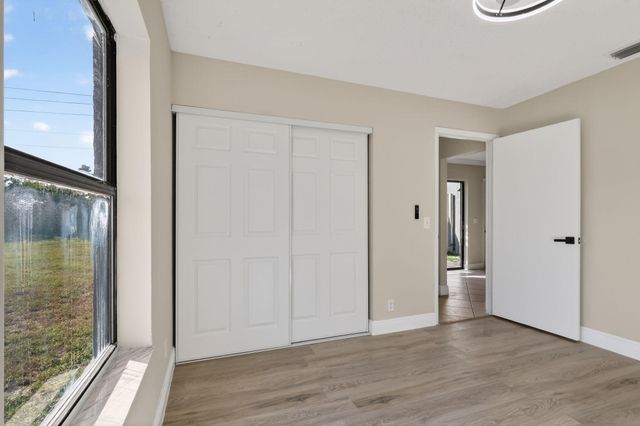 24 Crossings Circle D, Boynton Beach, FL 33435