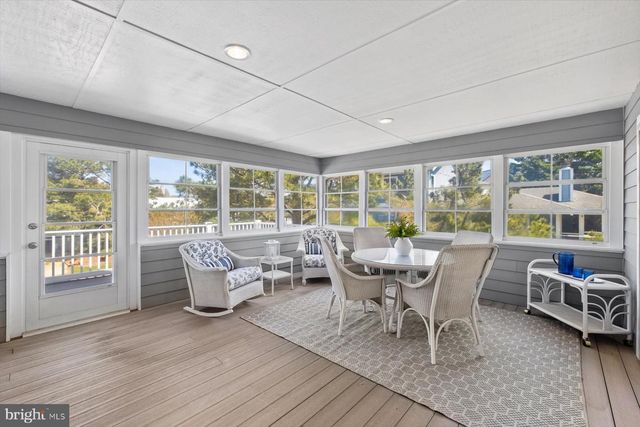 39664 SEASIDE AVE, North Bethany, DE 19930